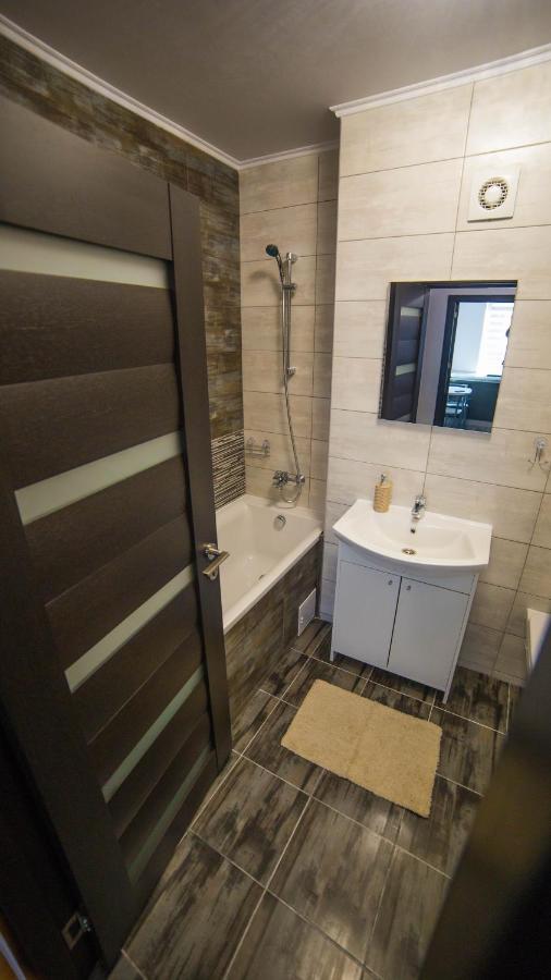 Toto'S Apartment Köstence Dış mekan fotoğraf